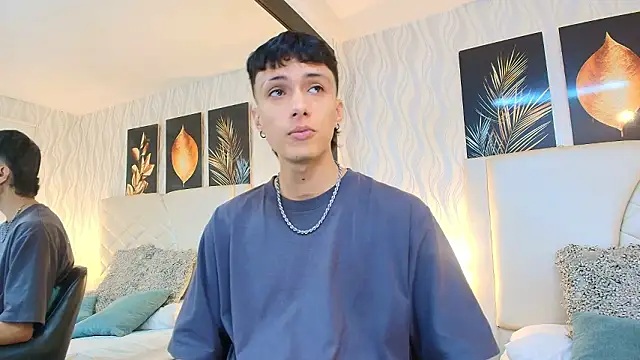 Lean Portman online show from February 23, 9:05 pm