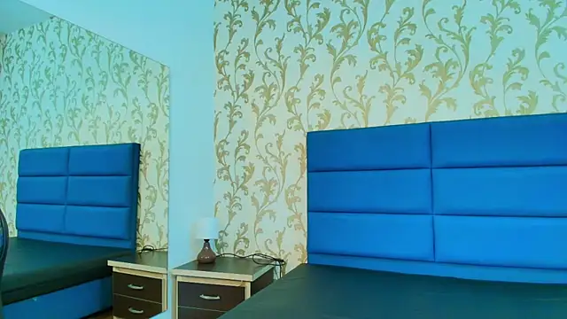 Lean Portman online show from October 27, 9:50 pm