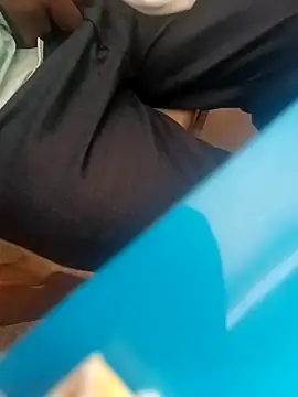 Snapshot of blackdick44 chatting on September 21, 7:41 am blackdick44 online show from September 21, 7:41 am