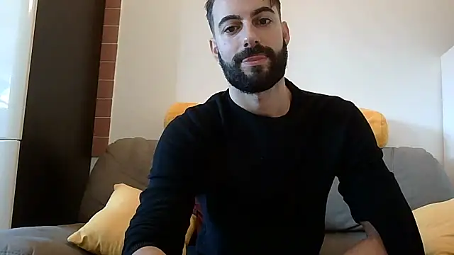 Amicisegreti online show from November 30, 9:11 am