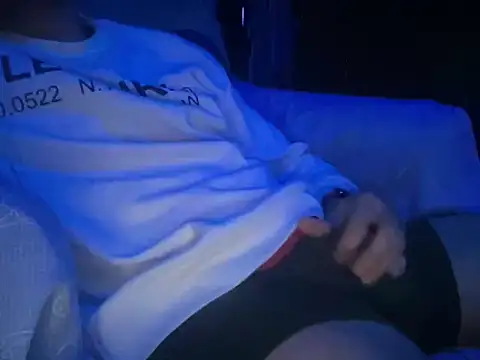 XxKingDemontxX online show from May 28, 7:17 am
