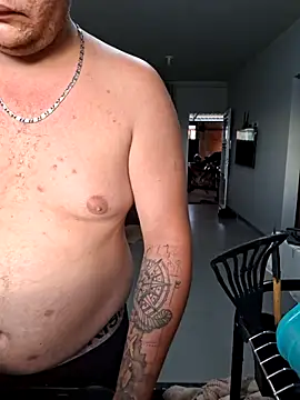 coisasdecasal2727 online show from February 25, 9:27 pm