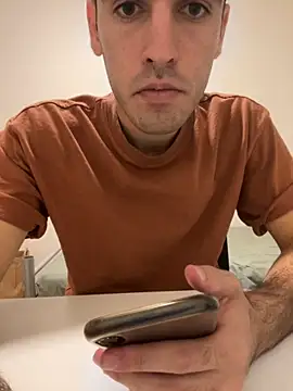 Snapshot of dino2603 chatting on September 8, 10:09 pm dino2603 online show from September 8, 10:09 pm