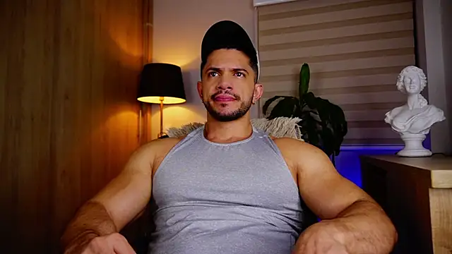 Erick Thompsonx online show from October 17, 1:42 am