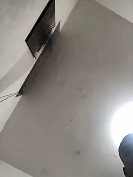 criss zuri online show from March 13, 10:34 am