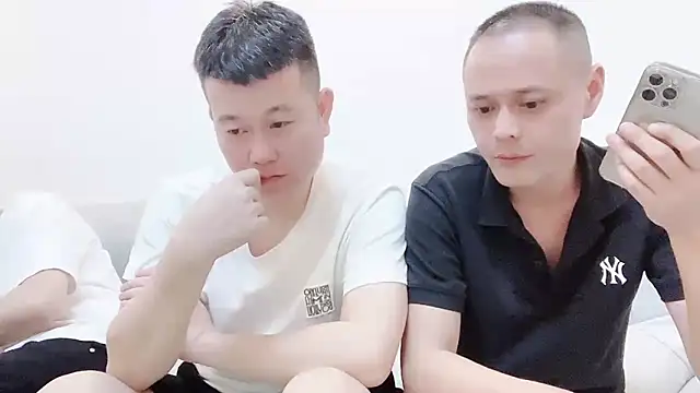 dajiba4718 online show from September 24, 7:01 pm