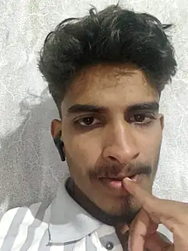 jitendra5834 online show from December 18, 3:19 pm