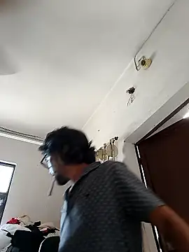 Snapshot of malhotra21 chatting on September 28, 10:02 am malhotra21 online show from September 28, 10:02 am