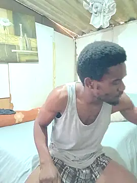 Snapshot of SeductiveDick1997 chatting on October 20, 8:18 am SeductiveDick1997 online show from October 20, 8:18 am