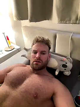 TheKevinboy online show from October 19, 5:01 am