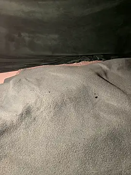 Snapshot of Digitalmodels chatting on September 29, 1:04 am Digitalmodels online show from September 29, 1:04 am