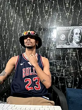 carl jhonson821 online show from November 21, 5:12 pm