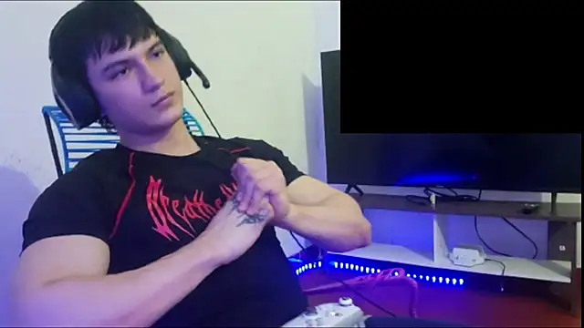 ErickWalton online show from November 21, 6:34 am