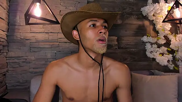 B Wild online show from September 25, 4:22 am