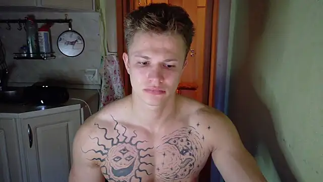 Snapshot of James__Noah chatting on September 21, 8:09 pm James  Noah online show from September 21, 8:09 pm