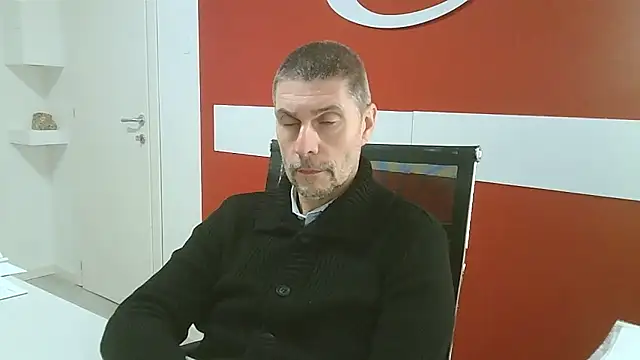 max79ve31 online show from January 8, 12:32 pm