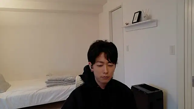 Snapshot of StuddedCatechin chatting on October 20, 7:23 am StuddedCatechin online show from October 20, 7:23 am