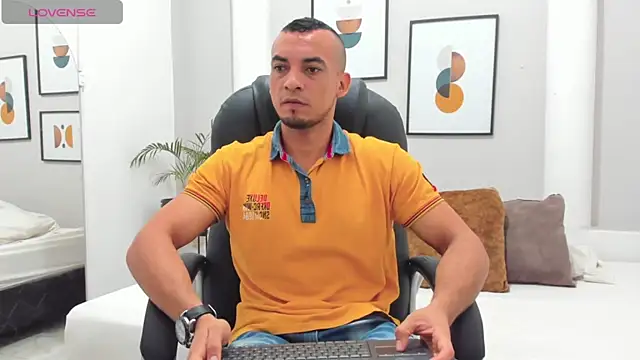 johan miller0 online show from November 28, 5:59 pm