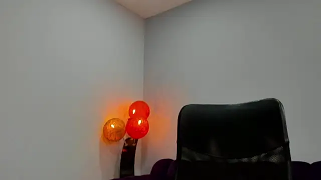 Matthewlodge online show from November 13, 3:22 am