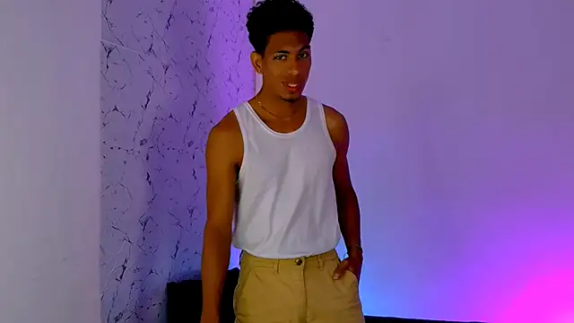 lorian vikel online show from March 17, 11:18 pm