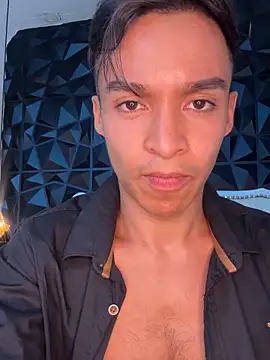 MrHilton online show from September 18, 12:34 am