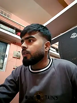 soniriyaa010101 online show from November 10, 6:24 pm