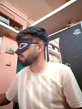 soniriyaa010101 online show from March 15, 6:14 pm