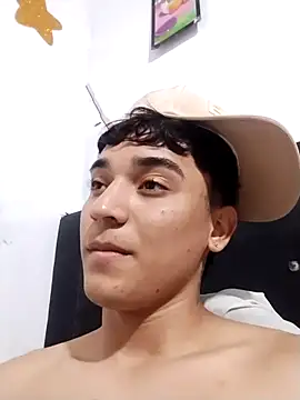 Austin Cardieff  online show from November 11, 8:03 pm