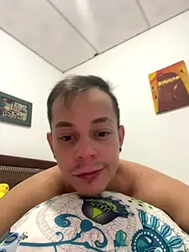 Snapshot of dimitryivanovv chatting on October 2, 4:44 pm dimitryivanovv online show from October 2, 4:44 pm