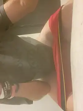 Snapshot of Mrdano0000 chatting on October 28, 6:38 am Mrdano0000 online show from October 28, 6:38 am