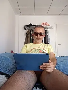 EmilioTaladdro online show from May 29, 11:20 am