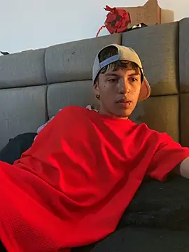 NaytonFreeman online show from February 26, 12:28 pm