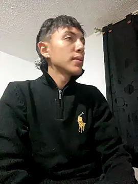 NaytonFreeman online show from October 1, 1:09 am