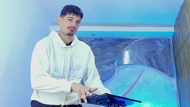 Iam Steven online show from February 16, 1:09 pm