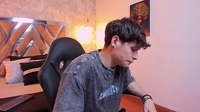 kraven lust online show from March 18, 3:09 am