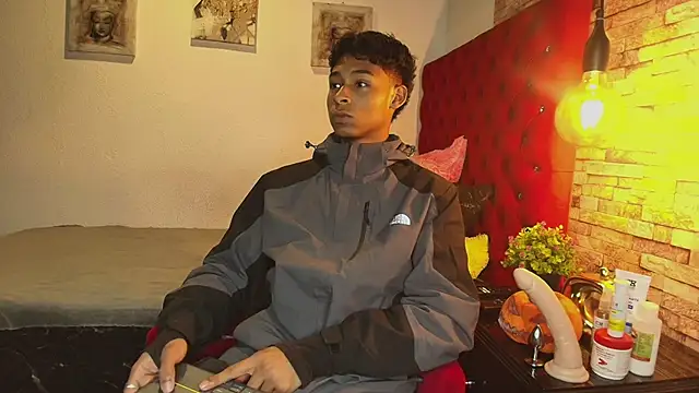 CoffeNaughty nom online show from October 14, 3:13 am