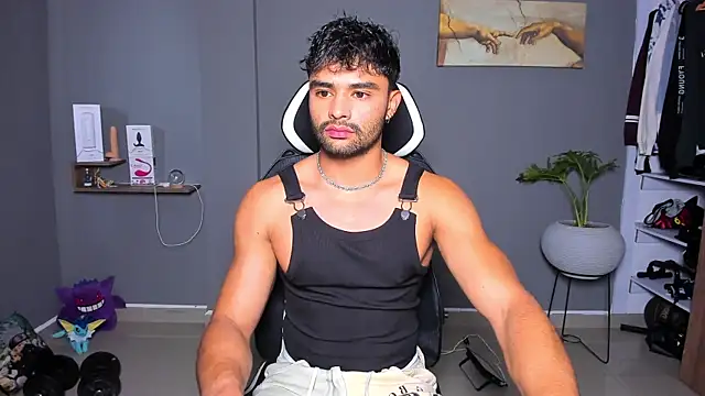 JordanRossie online show from April 9, 2:56 pm