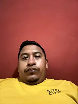 Snapshot of dannybs05 chatting on October 11, 7:45 am dannybs05 online show from October 11, 7:45 am