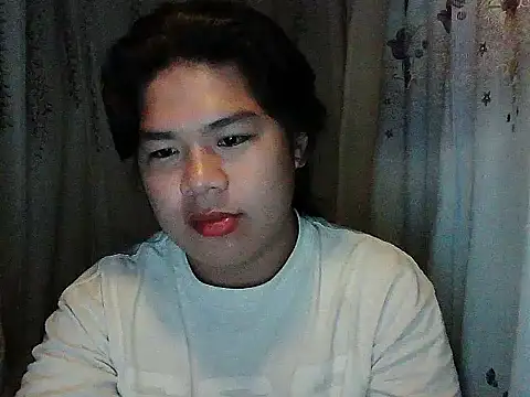 Huntrix2025 online show from November 14, 6:53 pm