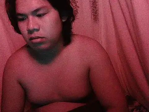 Huntrix2025 online show from December 5, 9:11 pm