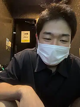 Snapshot of KAMESAN08 chatting on September 19, 1:11 pm KAMESAN08 online show from September 19, 1:11 pm