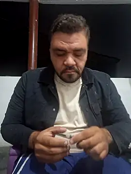 Snapshot of CaVaBxD chatting on October 2, 2:59 am CaVaBxD online show from October 2, 2:59 am