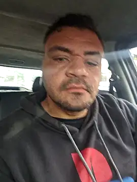 Snapshot of CaVaBxD chatting on October 9, 1:38 pm CaVaBxD online show from October 9, 1:38 pm