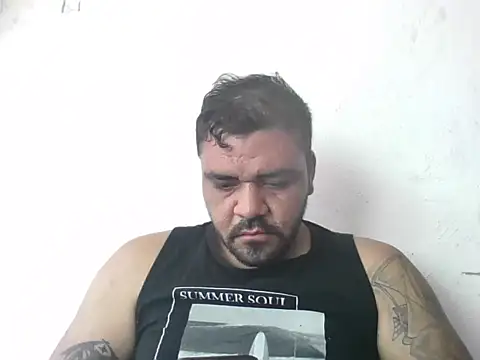 Snapshot of CaVaBxD chatting on September 30, 1:36 pm CaVaBxD online show from September 30, 1:36 pm