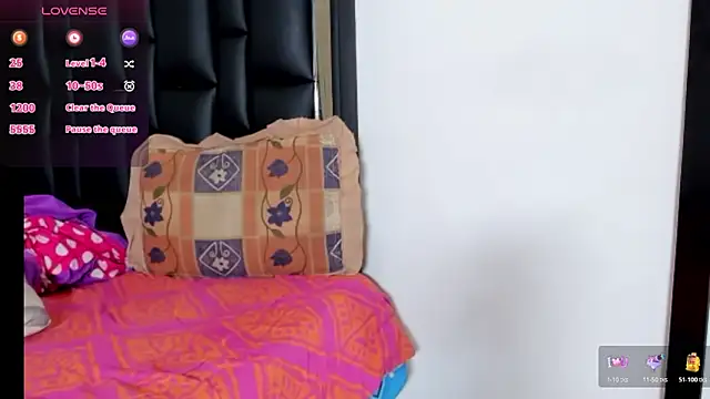 ArexBlakk online show from November 1, 9:30 pm