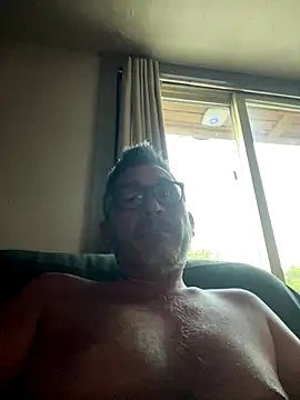 countryboi2002 online show from September 16, 12:12 am