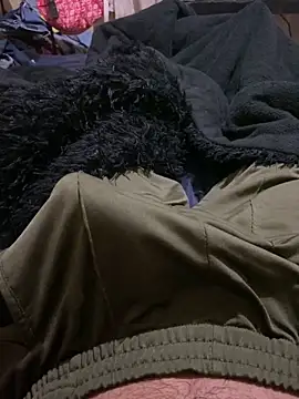 Snapshot of javieronMX chatting on October 17, 9:13 am javieronMX online show from October 17, 9:13 am