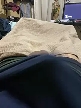 Snapshot of javieronMX chatting on September 26, 8:45 am javieronMX online show from September 26, 8:45 am