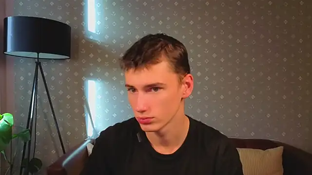 Max Foks online show from September 30, 4:40 am