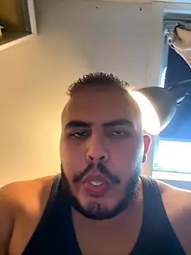 Arnold00071 online show from September 18, 1:02 pm